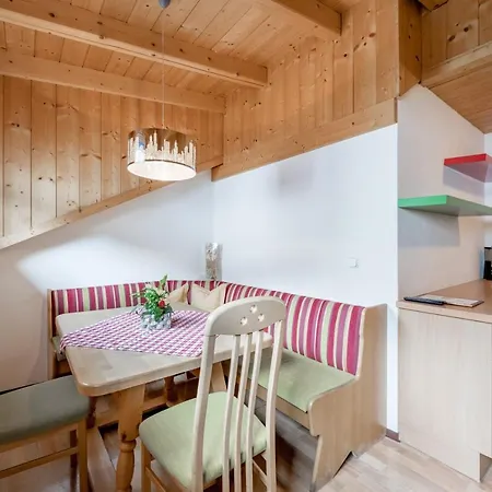 Apart Holiday Apartment *